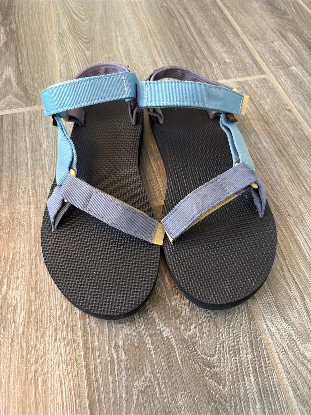 Womens Teva size 11 Light Blue purple Outdoor Strap Sandals like new
